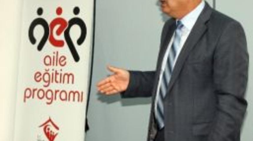 Spor İl M&uuml;d&uuml;rl&uuml;ğ&uuml; &Ccedil;alışanlarına Aile İ&ccedil;i İletişim Semineri