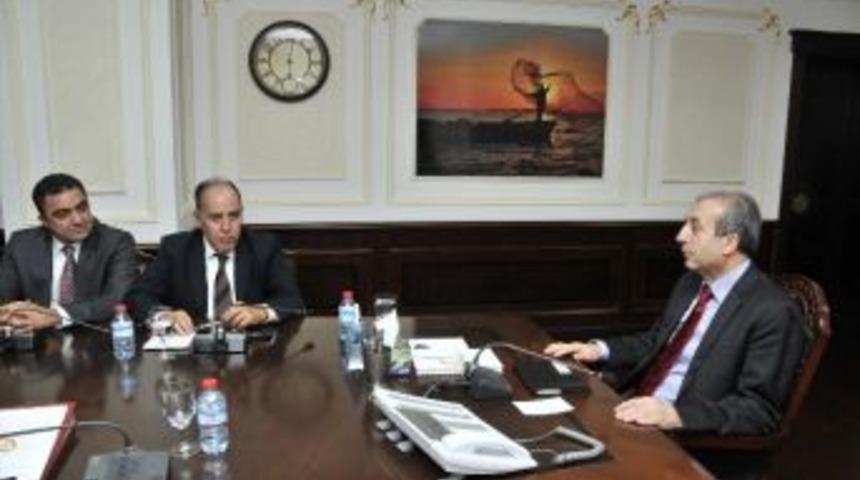 Adanalı &Ccedil;ift&ccedil;ilerden Bakan Eker'e Ziyaret