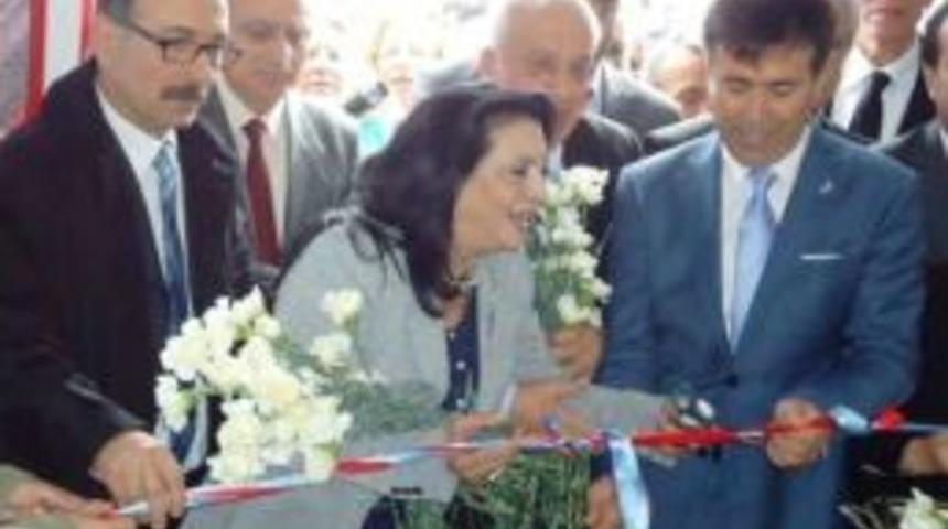 İzmir&rsquo;de Dsp İl&ccedil;e Adaylarını A&ccedil;ıkladı