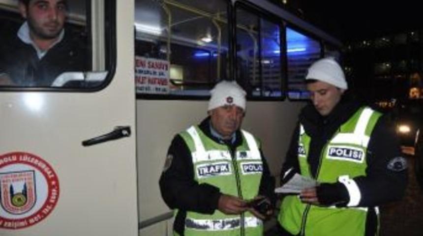 L&uuml;leburgaz'da Minib&uuml;sler Denetleniyor