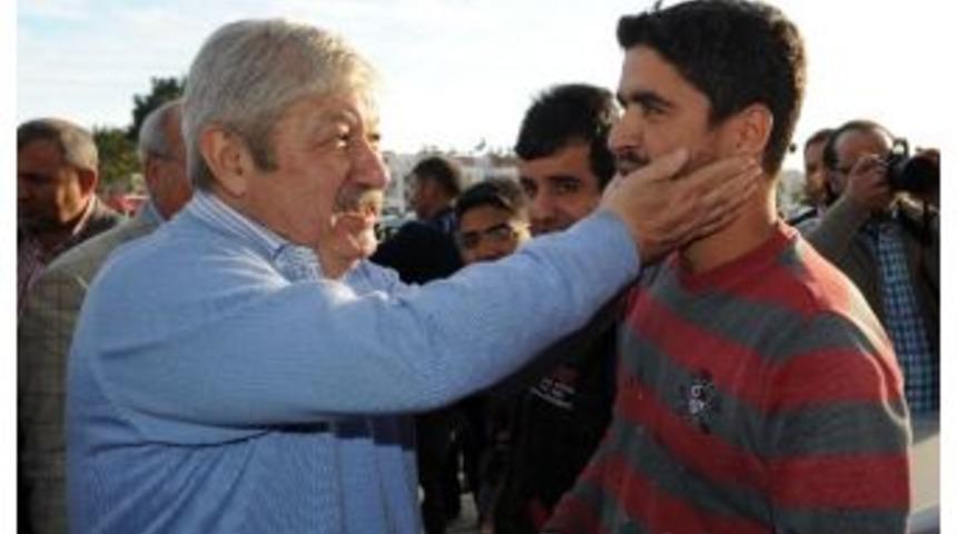 Başkan Akaydın Aesob Y&ouml;netimi Ve Akdeniz Sanayi Esnafını Ziyaret Etti