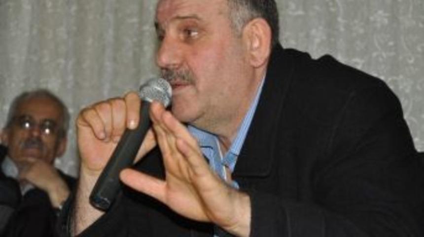 Bektaş, Ev Ziyaretlerini S&uuml;rd&uuml;r&uuml;yor