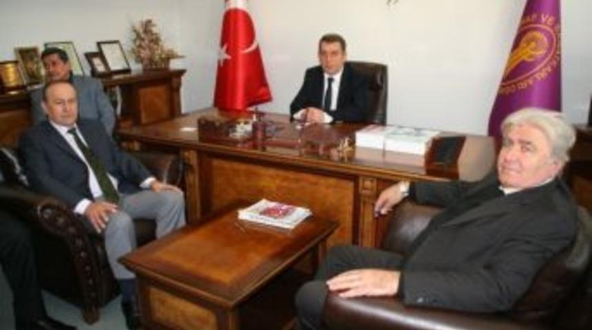 Esnaf Odası Başkanı İsmet Akdemir&rsquo;den İlk Y&ouml;netim Kurulu Toplantısı