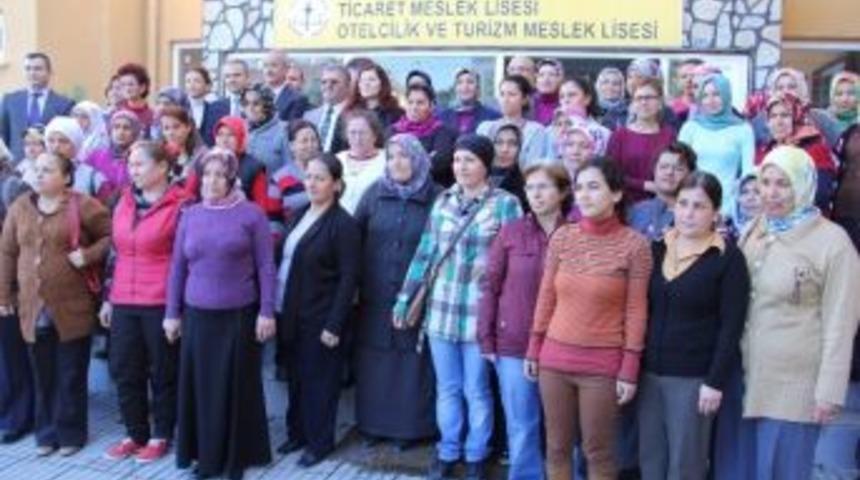 Her Kadına Bir Meslek