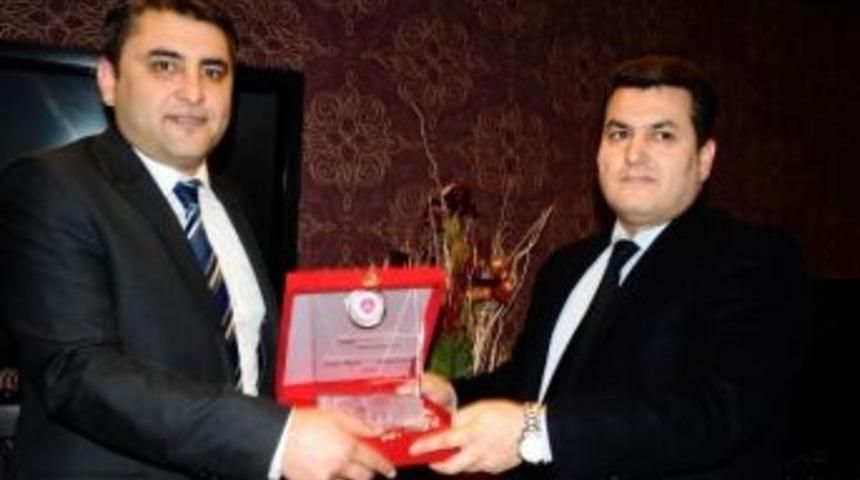 Erzurum&rsquo;da Tayini &Ccedil;ıkan Cumhuriyet Savcısı Sedat Bayrak&rsquo;a Veda Yemeği Verildi