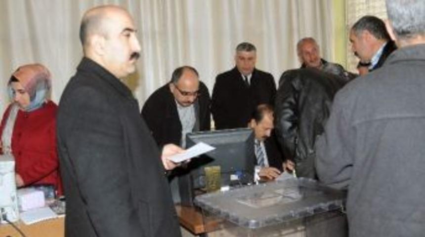 &Ccedil;elikhan Esnaf Ve Sanatkarlar Odası Se&ccedil;imi Yapıldı