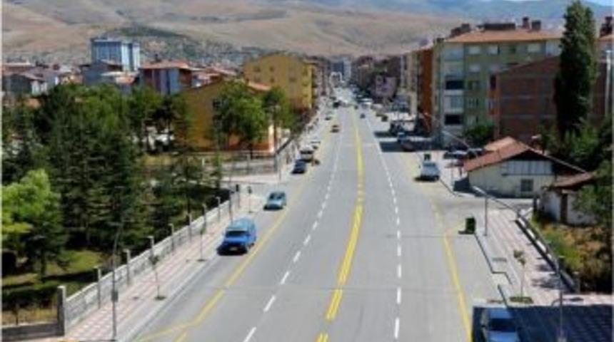 5 Yılda 74 Bin Metre Yol &Ccedil;alışması Yapıldı