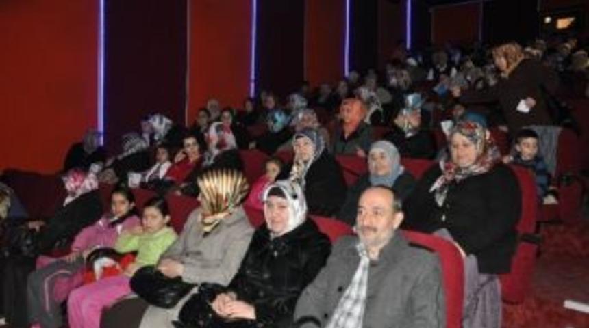 Nar Belediyesi&rsquo;nden Nar Halkına &Uuml;cretsiz Sinema
