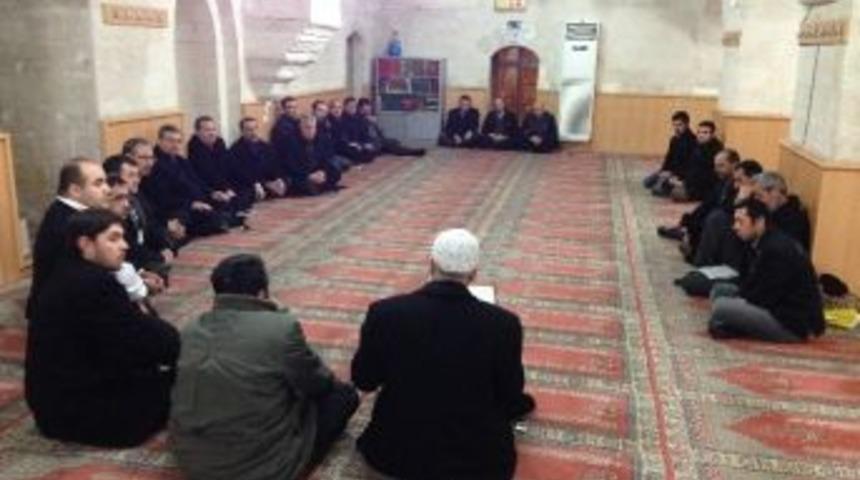 Z&uuml;mre Toplantısı Reyhaniye Camii&rsquo;nde Yapıldı