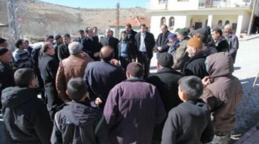 Başkan Altay, K&ouml;y Ziyaretlerini S&uuml;rd&uuml;r&uuml;yor