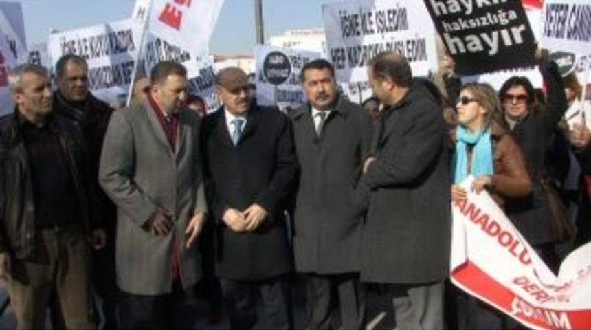 Başkent&rsquo;te Usta &Ouml;ğreticilerden Kadro Eylemi