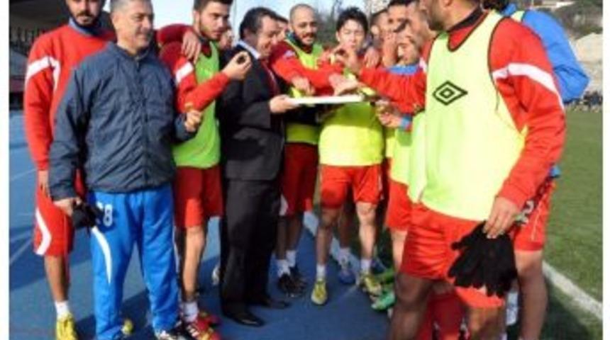 Osman Tutkun&rsquo;dan, K&ouml;m&uuml;rspor&rsquo;a Ziyaret