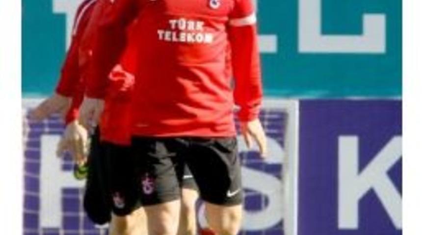 Trabzonspor'un Yeni Transferi Alexandru Bourceanu Antrenmana &Ccedil;ıktı