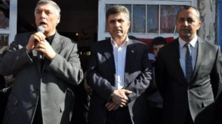 Erkal, Kuluncak&rsquo;ta Se&ccedil;im B&uuml;rosu A&ccedil;ılışına Katıldı