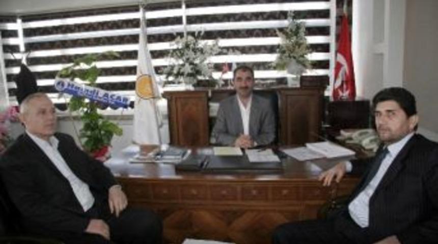 Başkan Acar&rsquo;dan, Ak Parti İl&ccedil;e Başkanı Gen&ccedil;&rsquo;e Ziyaret