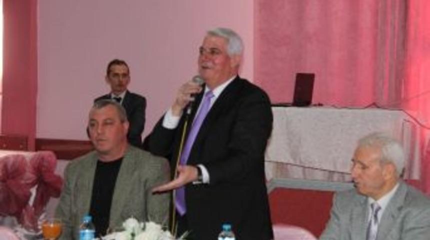 Başkan Sedef&ccedil;i, K&uuml;&ccedil;&uuml;k Sanayi Sitesi Kentsel D&ouml;n&uuml;ş&uuml;m Projesi&rsquo;ni Anlattı