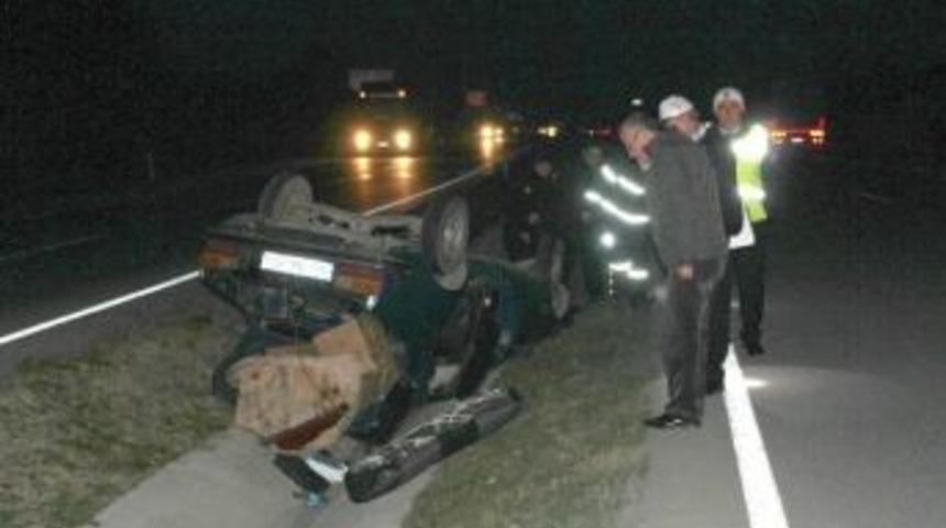 Otomobil Takla Attı: 4 Yaralı