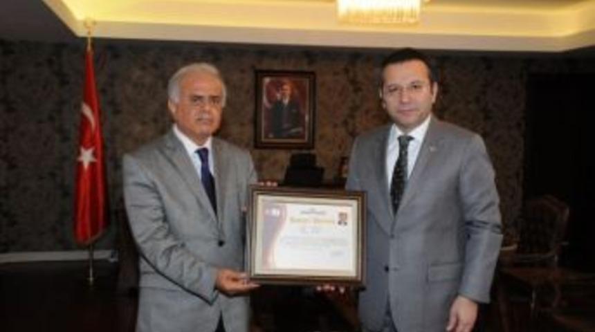 Vali Yardımcısı Hasan &Ouml;zhan Emekli Oluyor