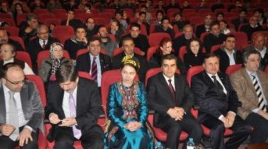 Kayseri&rsquo;de T&uuml;rkmen Şair Mahtumkulu Firaki'yi Anma Ve T&uuml;rkmenistan Gecesi
