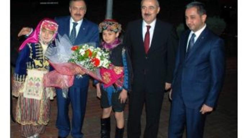 Bakan Eroğlu: &ldquo;artık Başı Dik Bir T&uuml;rkiye Var&rdquo;