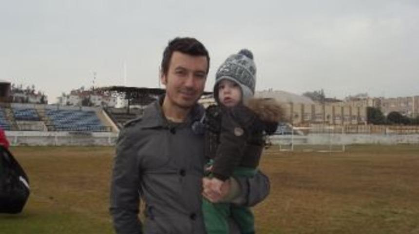 1,5 Yaşındaki Murat'ın Adınspor Sevgisi