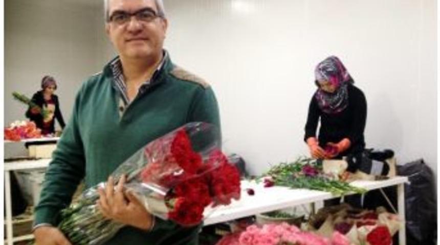 Bu Yıl &Ccedil;i&ccedil;ek Depoda Kaldı