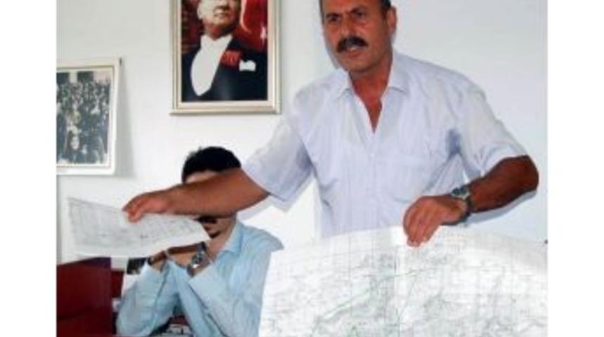 Chp'li İsmet Ko&ccedil;yiğit Partisinden İstifa Etti