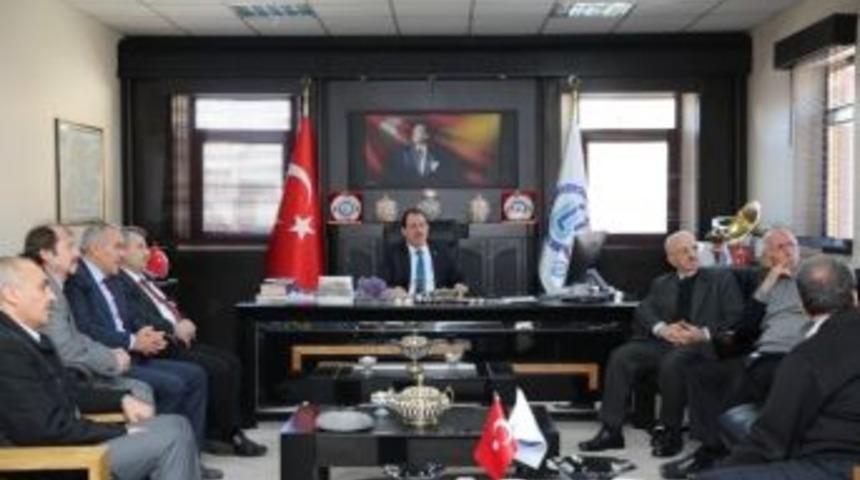 Bayburtlu Akademisyenler Bayburt &Uuml;niversitesinde