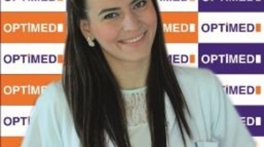 Ebeveynler &Ccedil;ocuğun Arkadaşı Olabilir Mi?