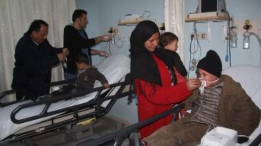 Suriyeli Hasta &Ccedil;ocuklara Zabıta Sahip &Ccedil;ıktı