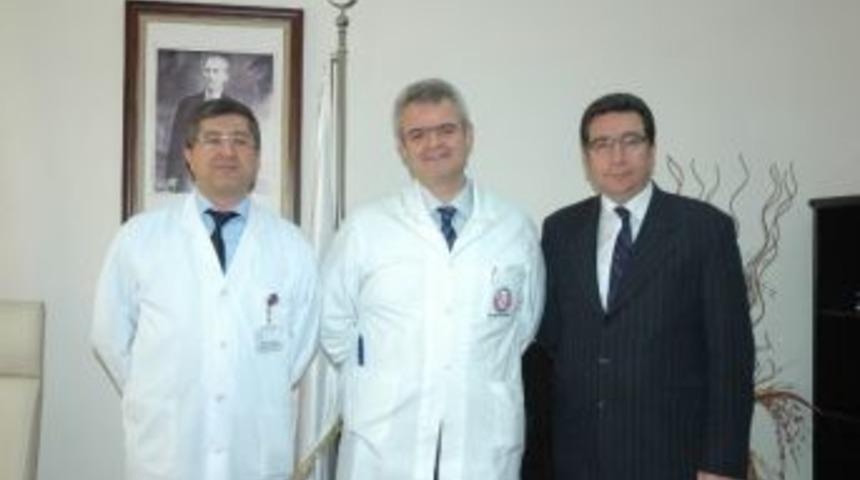 Bucak Devlet Hastanesi'nde Beyin Cerrahı G&ouml;reve Başladı