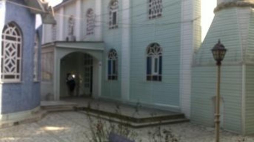 Caminin Ses Sistemi &Ccedil;alındı