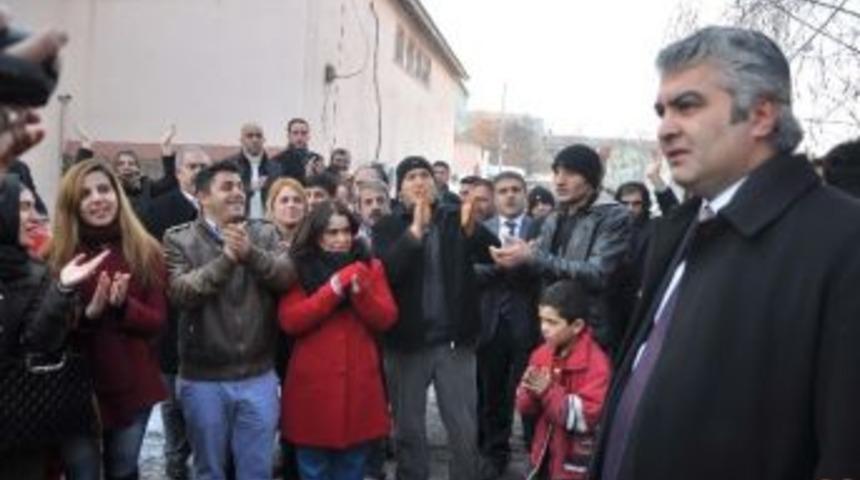 Muş&rsquo;ta İstifa Eylemi