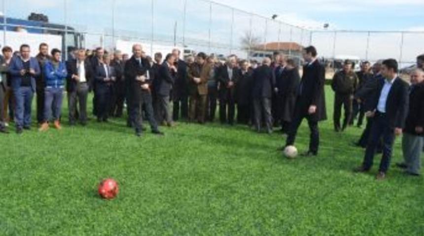 K&ouml;rezli Gen&ccedil;ler Halı Sahaya Kavuştu