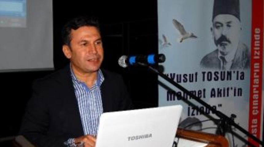 G&ouml;kkuşağı Derneği&rsquo;nden &lsquo;mehmet Akif&rsquo;in İzinde&rsquo; S&ouml;yleşisi