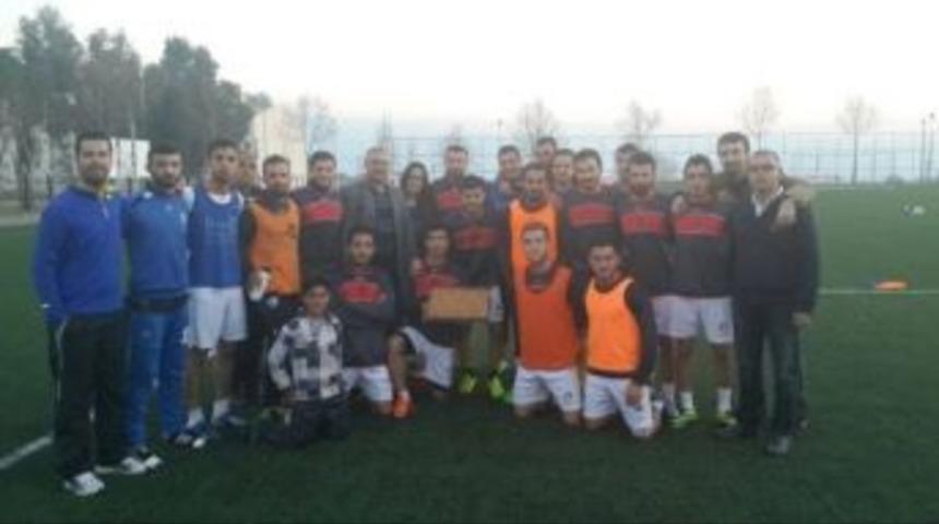 At&ccedil;a Belediyespor&rsquo;a Bayan Desteği