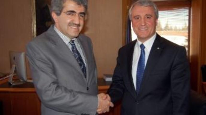 &Ouml;sym Başkanı Demir Eskişehir&rsquo;de