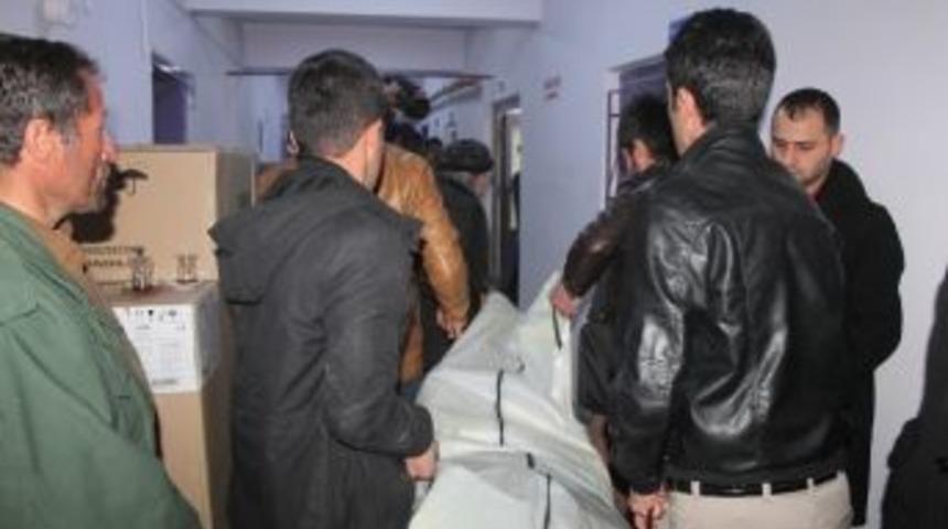 &Ccedil;ığ Altında Kalan 2 İralının Cesedine Ulaşıldı