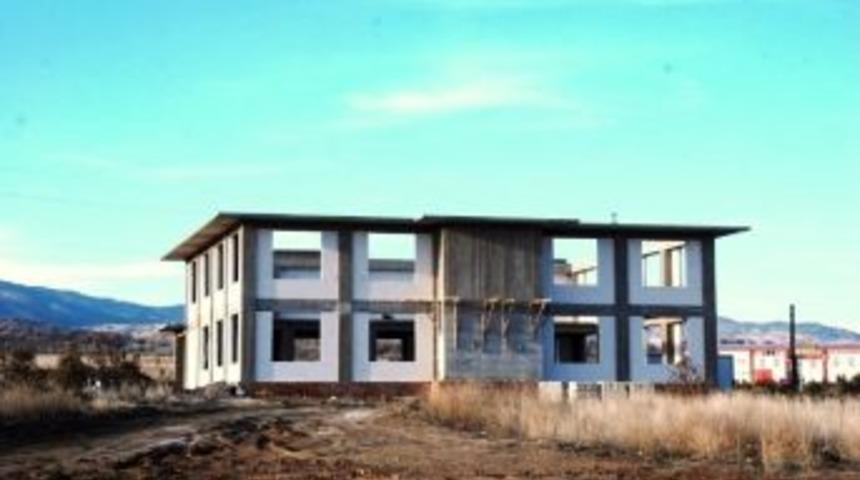 Gediz Organize Sanayi B&ouml;lgesi'ndeki Caminin İnşaatı Tamamlanıyor