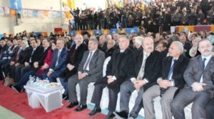 Van&rsquo;da Ak Parti İl&ccedil;e Belediye Başkan Adayları Tanıtım Toplantısı