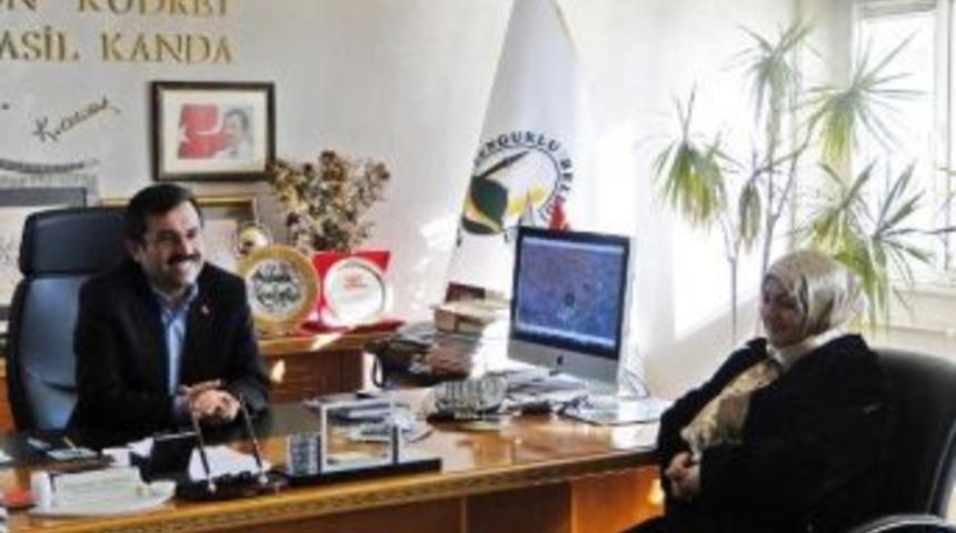 Kadın Kollarından Başkan Uzunkaya&rsquo;ya Ziyaret