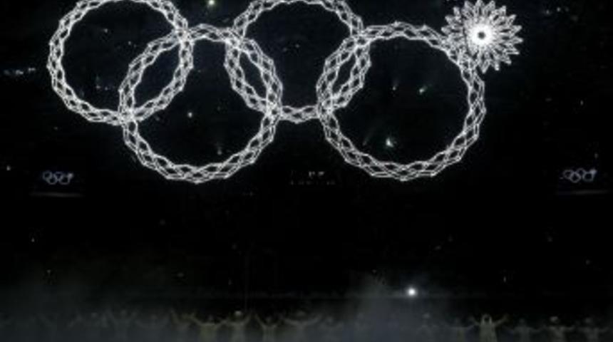 2014 Kış Olimpiyatları'nın Halkalarından Biri S&ouml;n&uuml;k Kaldı