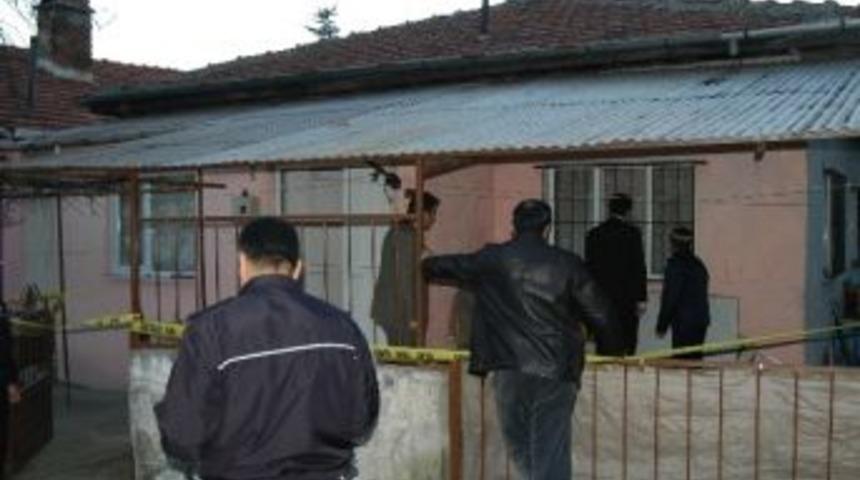 Safranbolu&rsquo;da Anne Ve Kızı Evinde &Ouml;l&uuml; Bulundu