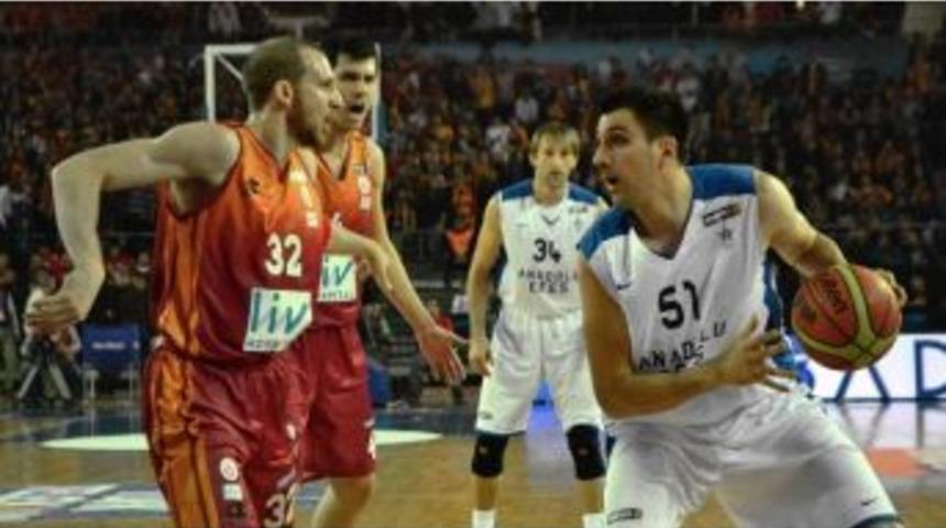 Anadolu Efes, Spor Toto Erkekler T&uuml;rkiye Kupası'nda Finale Y&uuml;kseldi