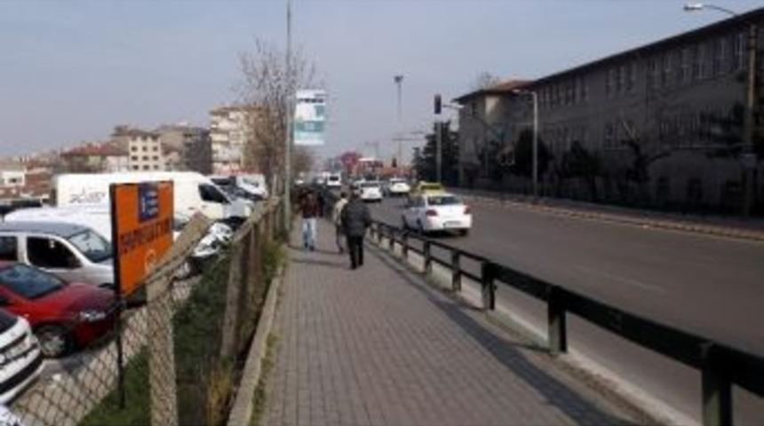 Tarihi Deveciler Mezarlığı&rsquo;ndan İz Kalmadı