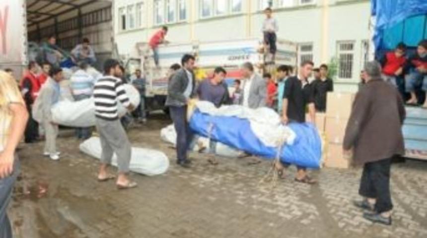 Trabzon Yerel Afet Şefliği Muhta&ccedil;ların Yardımına Koşuyor