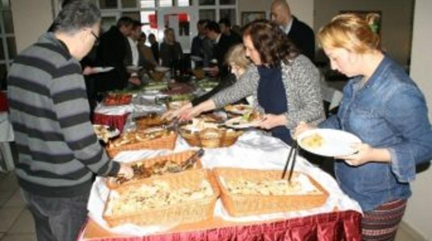 Devrek Sosyal Hizmetler Derenegi&rsquo;nden Yardımlaşma Kahvaltısı