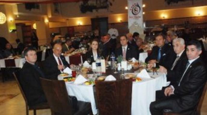 Didim&rsquo;de İşadamları Da Sevgi G&ouml;n&uuml;ll&uuml;s&uuml; Oldu