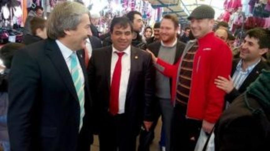 M&uuml;n&uuml;r Şahin&rsquo;in Se&ccedil;im Ziyaretleri