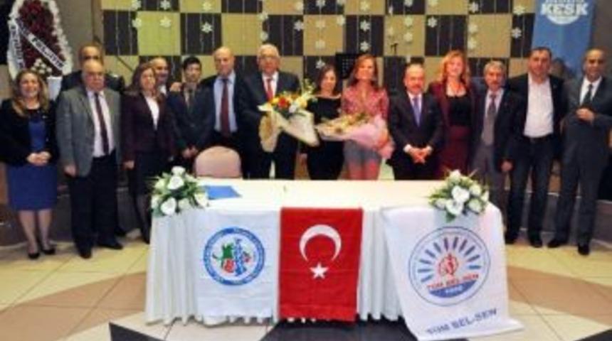 Toplu S&ouml;zleşmenin İmzaları, D&uuml;zenlenen T&ouml;renle Atıldı